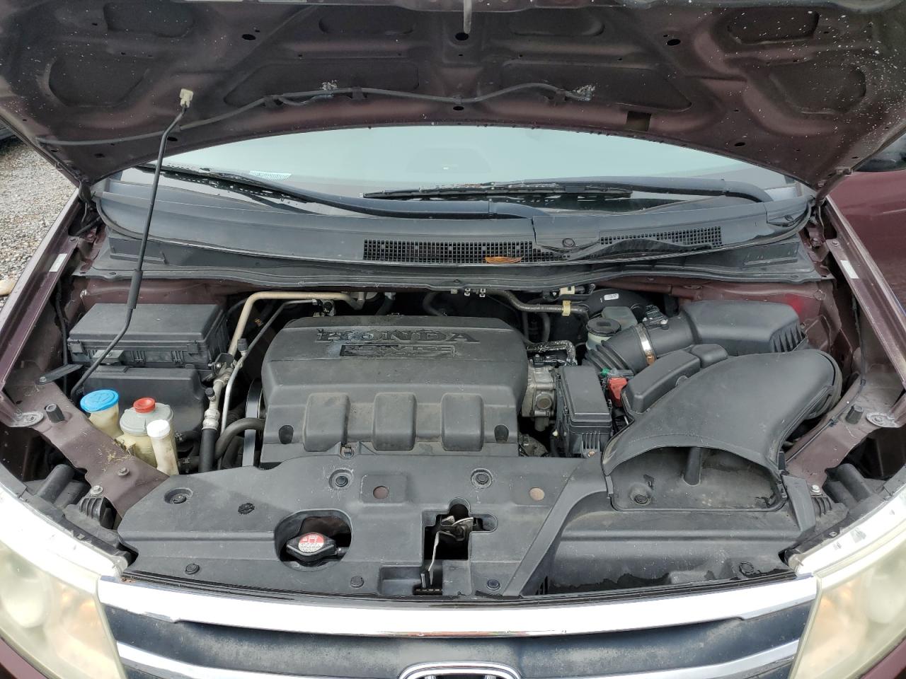 2011 Honda Odyssey - Image 12