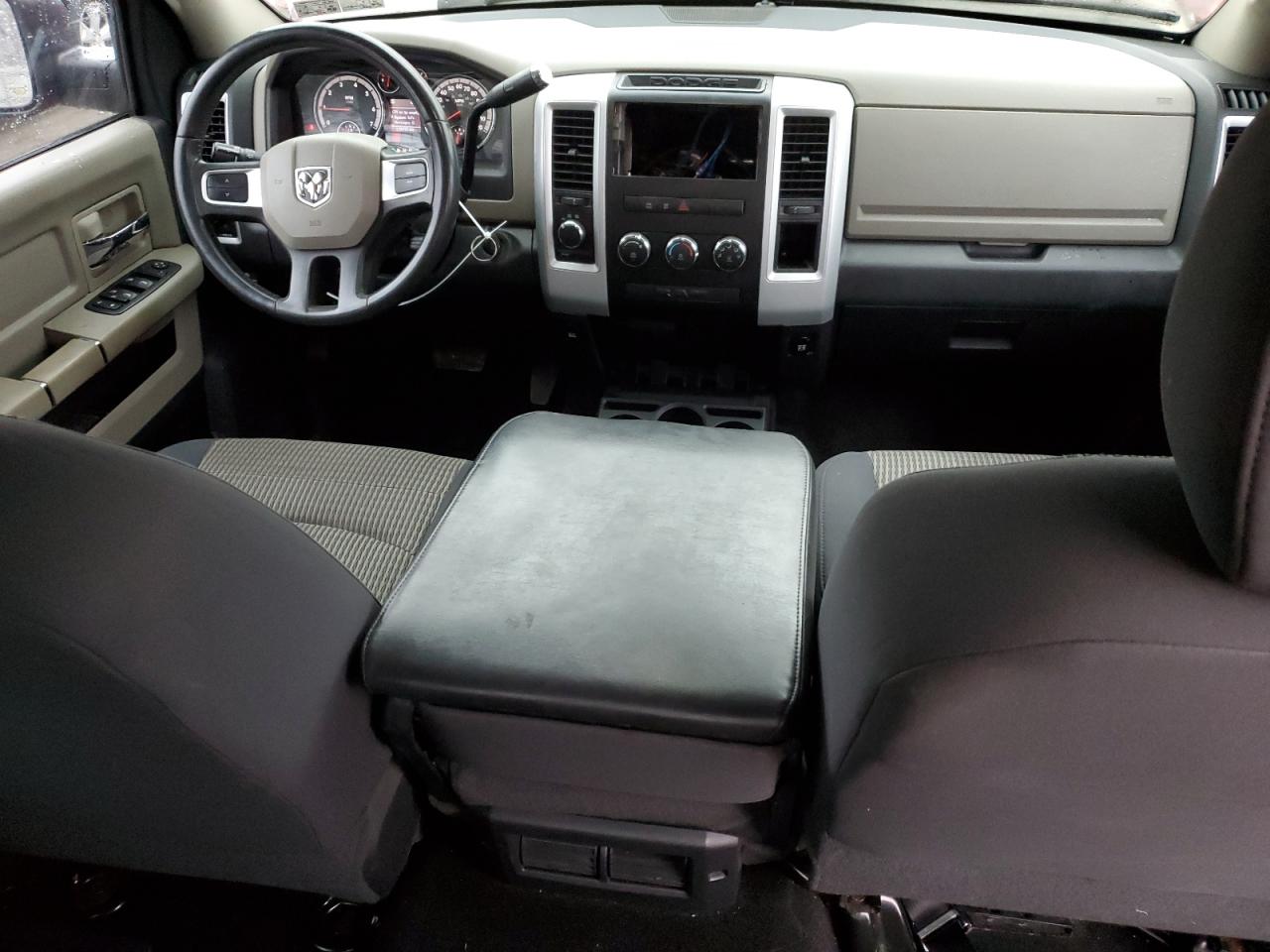 2009 Dodge RAM - Image 8