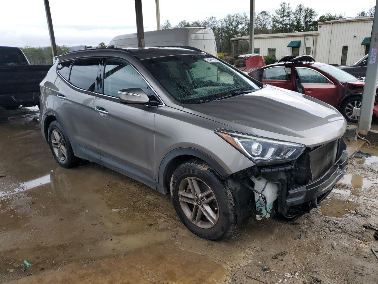 2018 Hyundai Santa Fe - Image 4