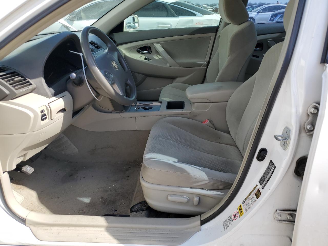 2009 Toyota Camry - Image 7