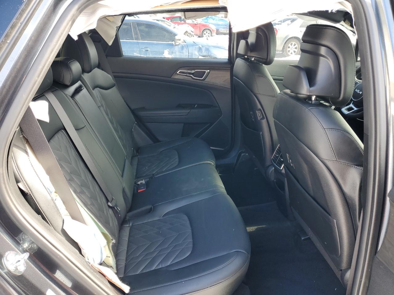 2024 Kia Sportage - Image 12