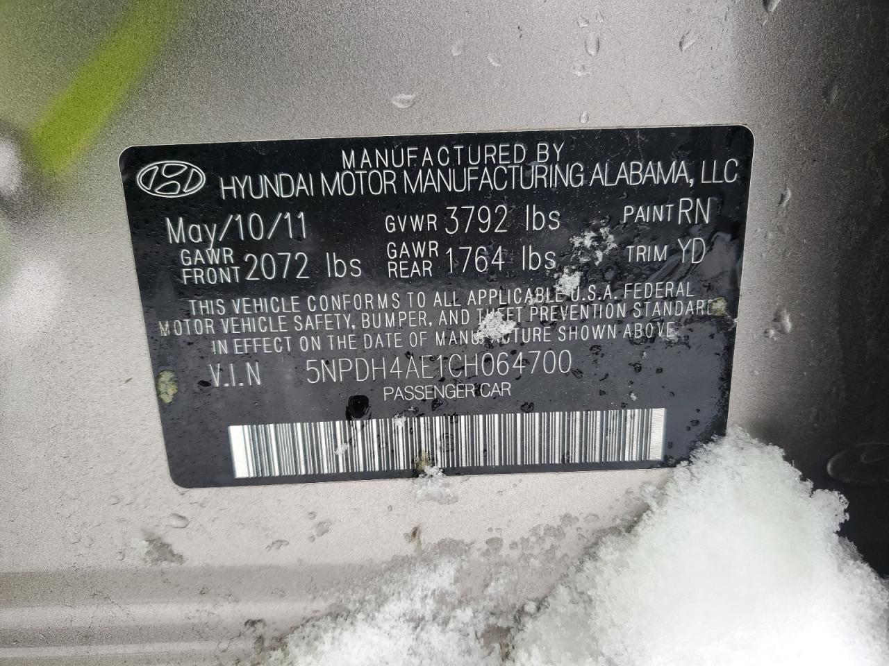 2012 Hyundai Elantra - Image 12