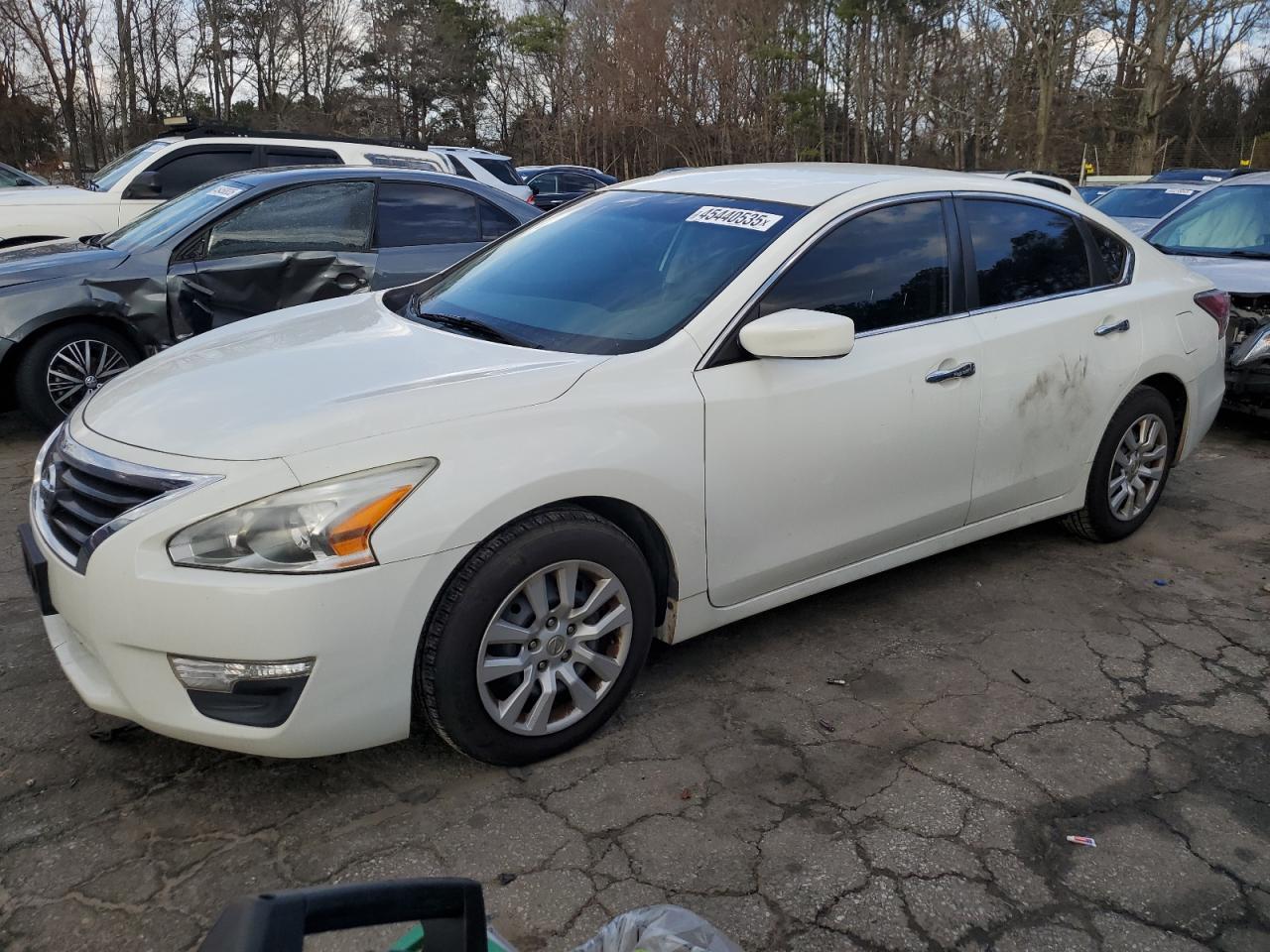 2015 Nissan Altima - Image 1
