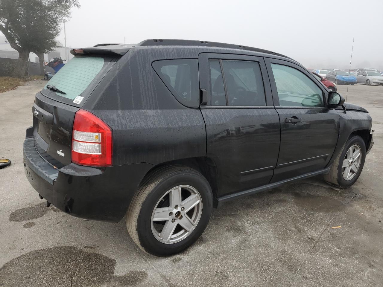 2008 Jeep Compass - Image 3