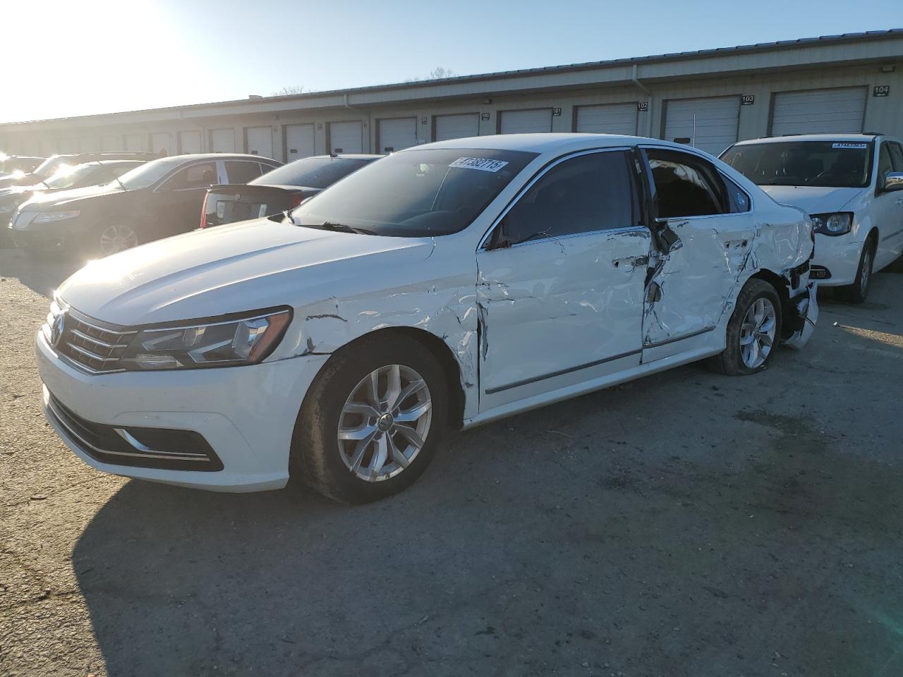 2016 Volkswagen Passat - Image 1