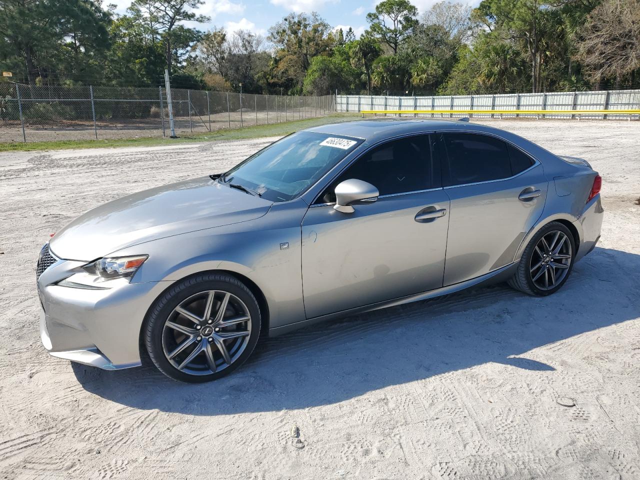 2015 Lexus IS - Image 1