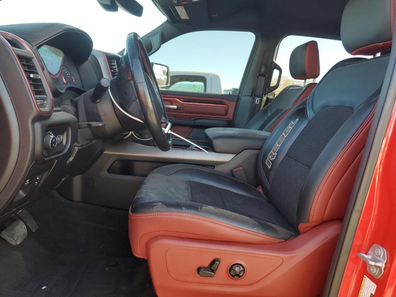 2019 RAM 1500 - Image 7