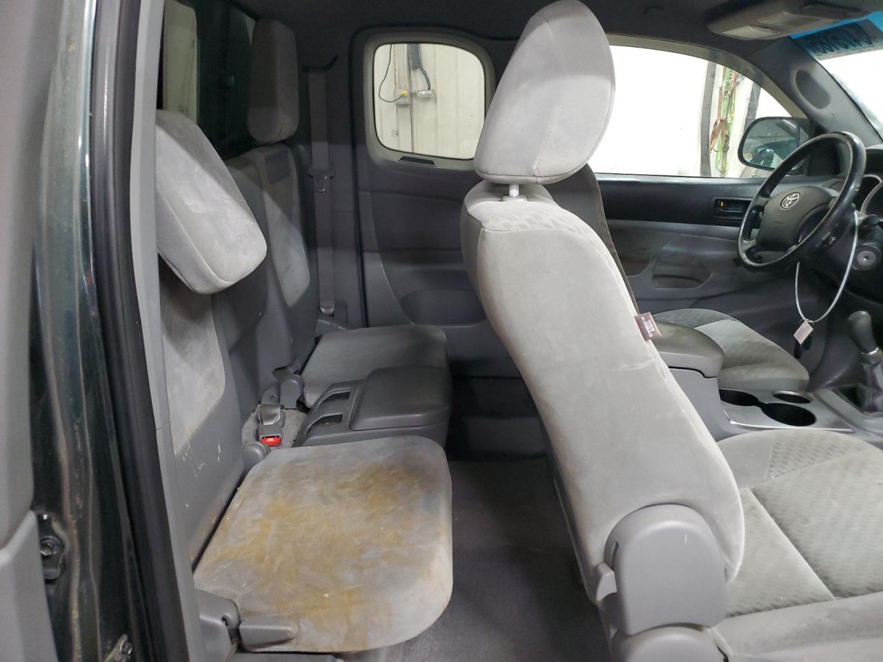 2009 Toyota Tacoma - Image 10