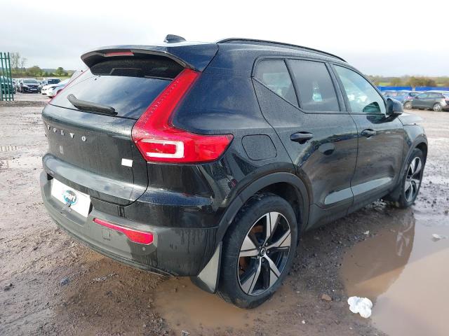 2021 VOLVO XC40 R-DES