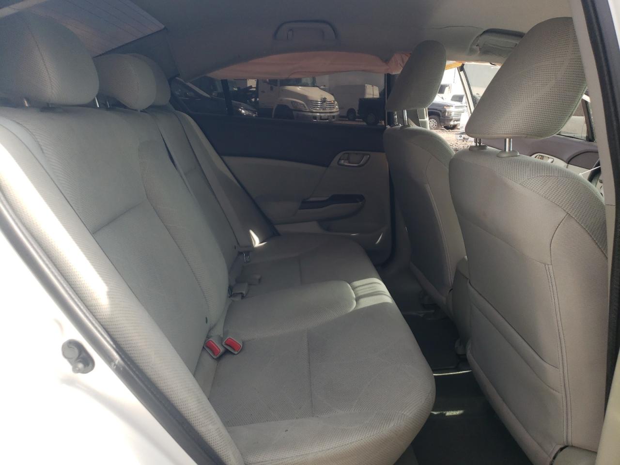 2012 Honda Civic - Image 10