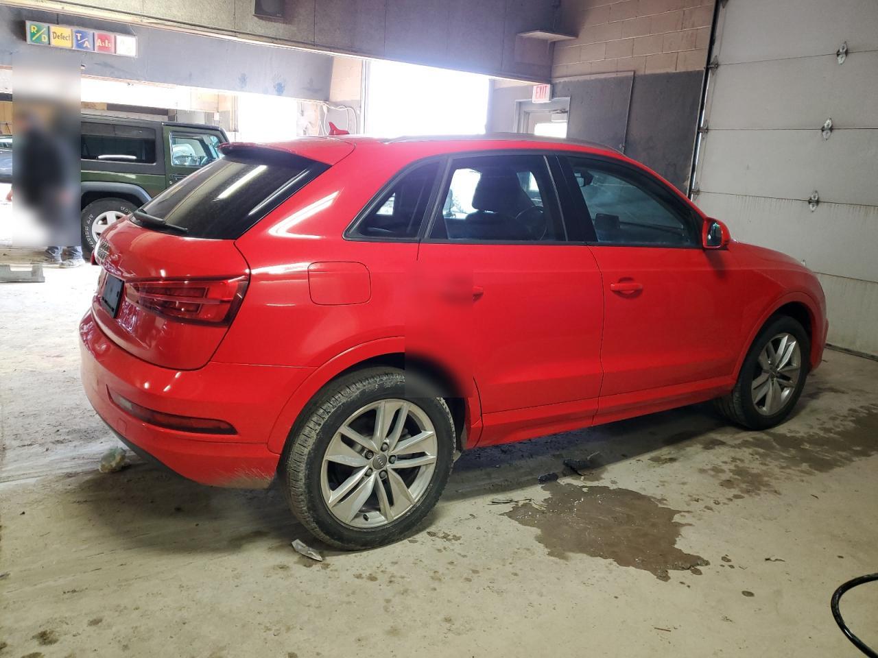 2017 Audi Q3 - Image 3