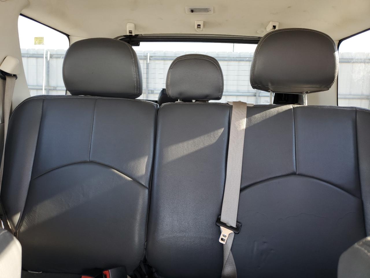 2010 Mercury Mariner - Image 10