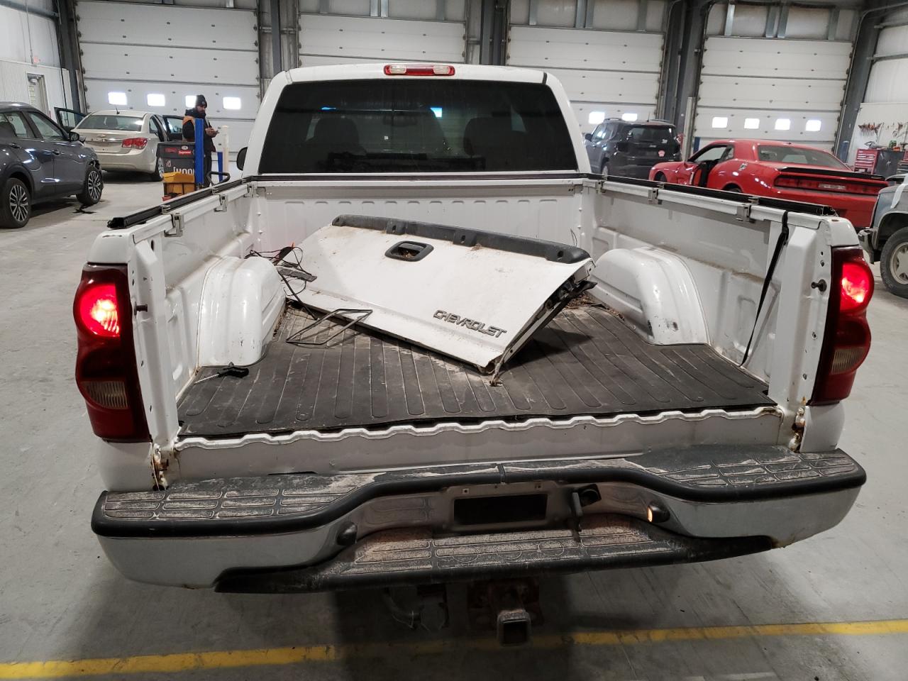 2003 Chevrolet Silverado - Image 6