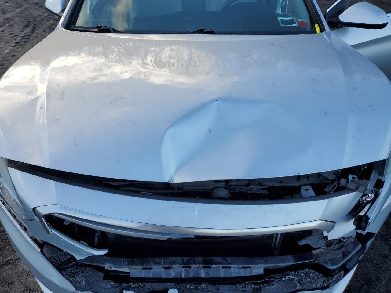 2016 Hyundai Sonata - Image 11