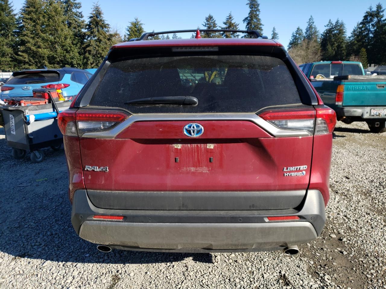 2023 Toyota RAV 4 - Image 6