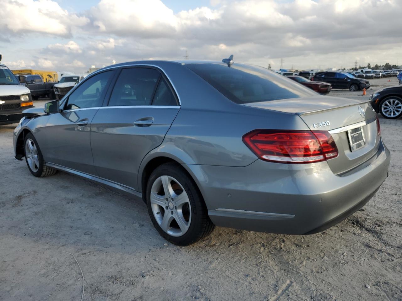 2015 Mercedes-Benz E-klasse - Image 2