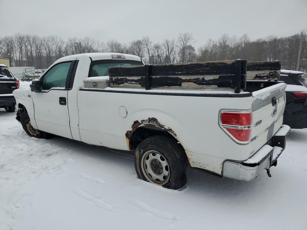 2010 Ford F-150 - Image 2