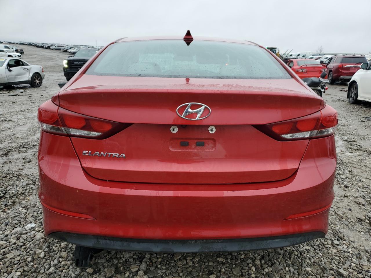 2017 Hyundai Elantra - Image 6