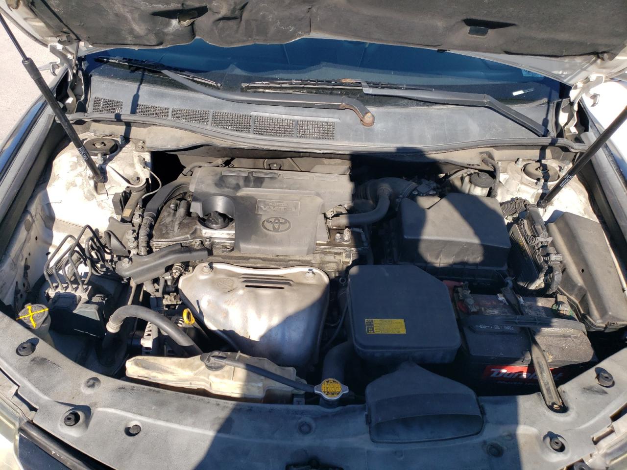 2012 Toyota Camry - Image 12