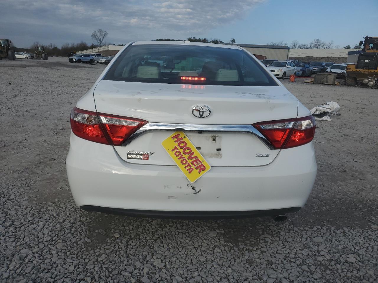 2015 Toyota Camry - Image 6