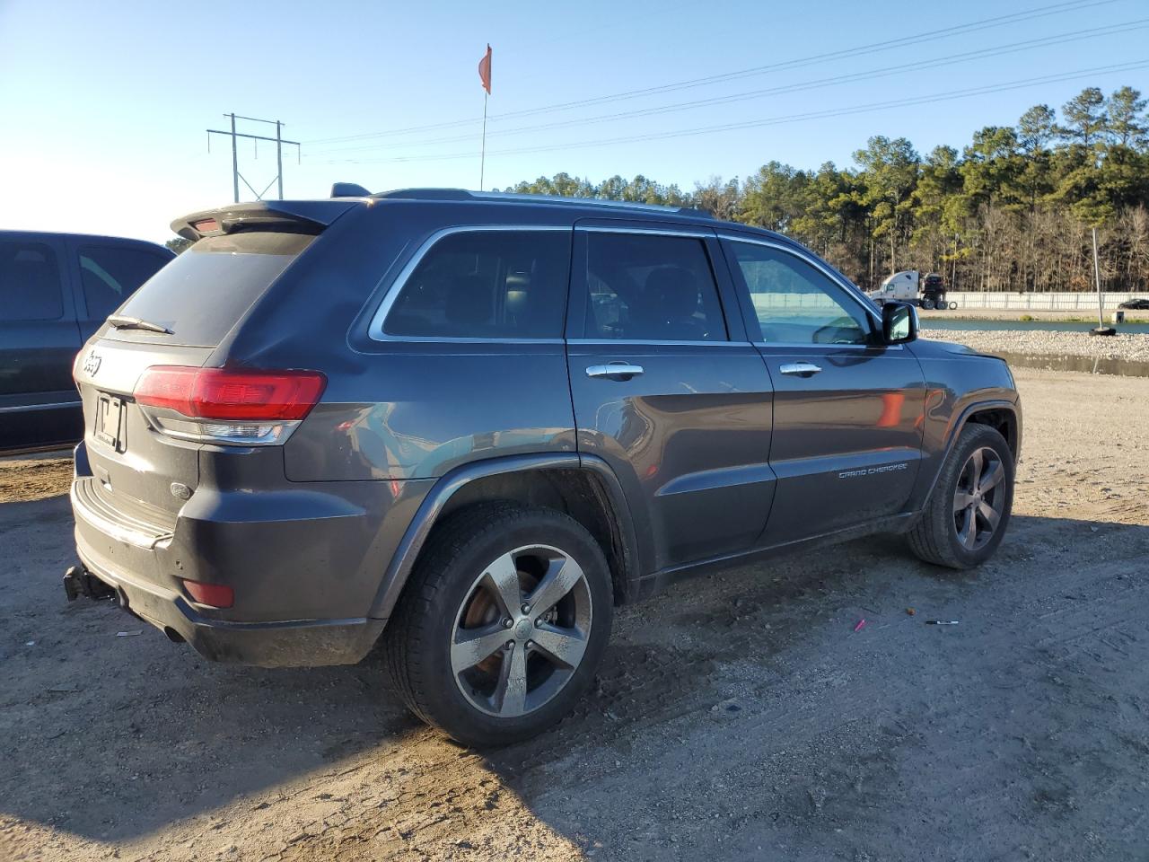 2014 Jeep Grand Cherokee - Image 3