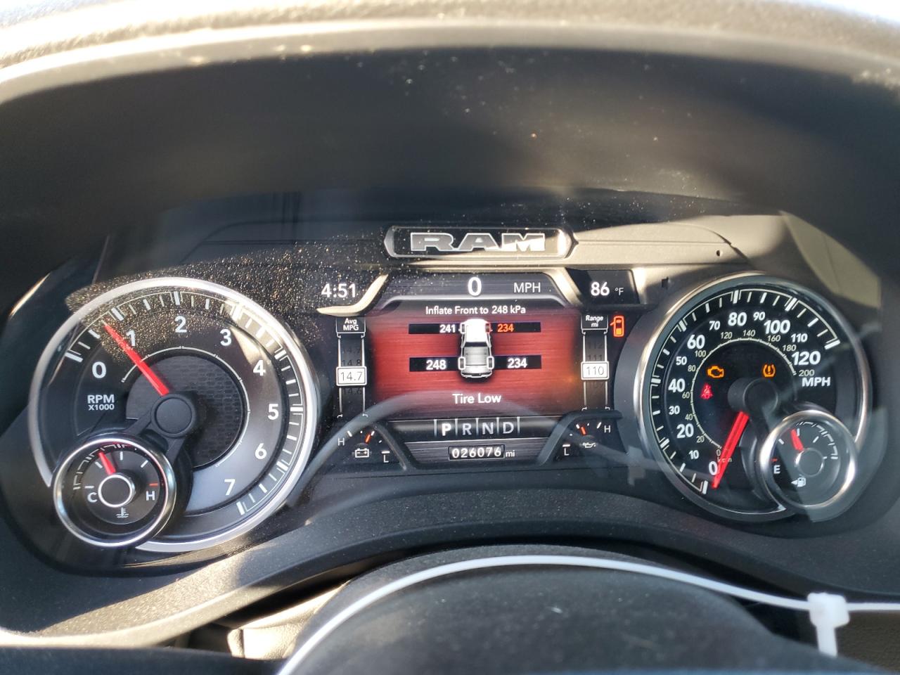 2022 RAM 1500 - Image 9