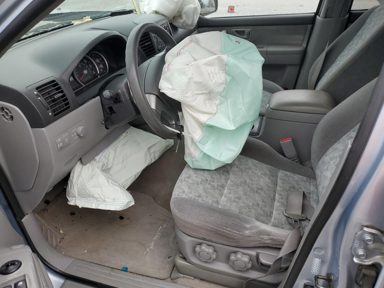 2007 Kia Sorento - Image 7