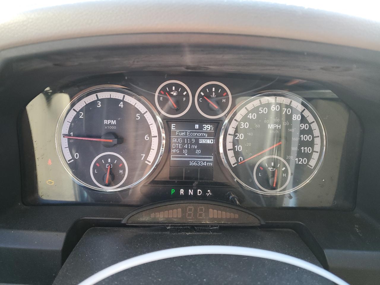 2012 Dodge RAM - Image 9