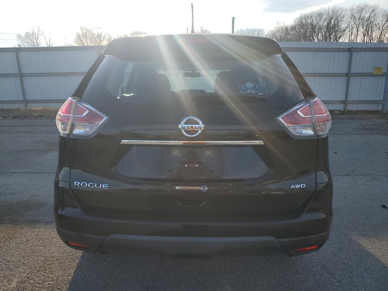 2015 Nissan Rogue - Image 6