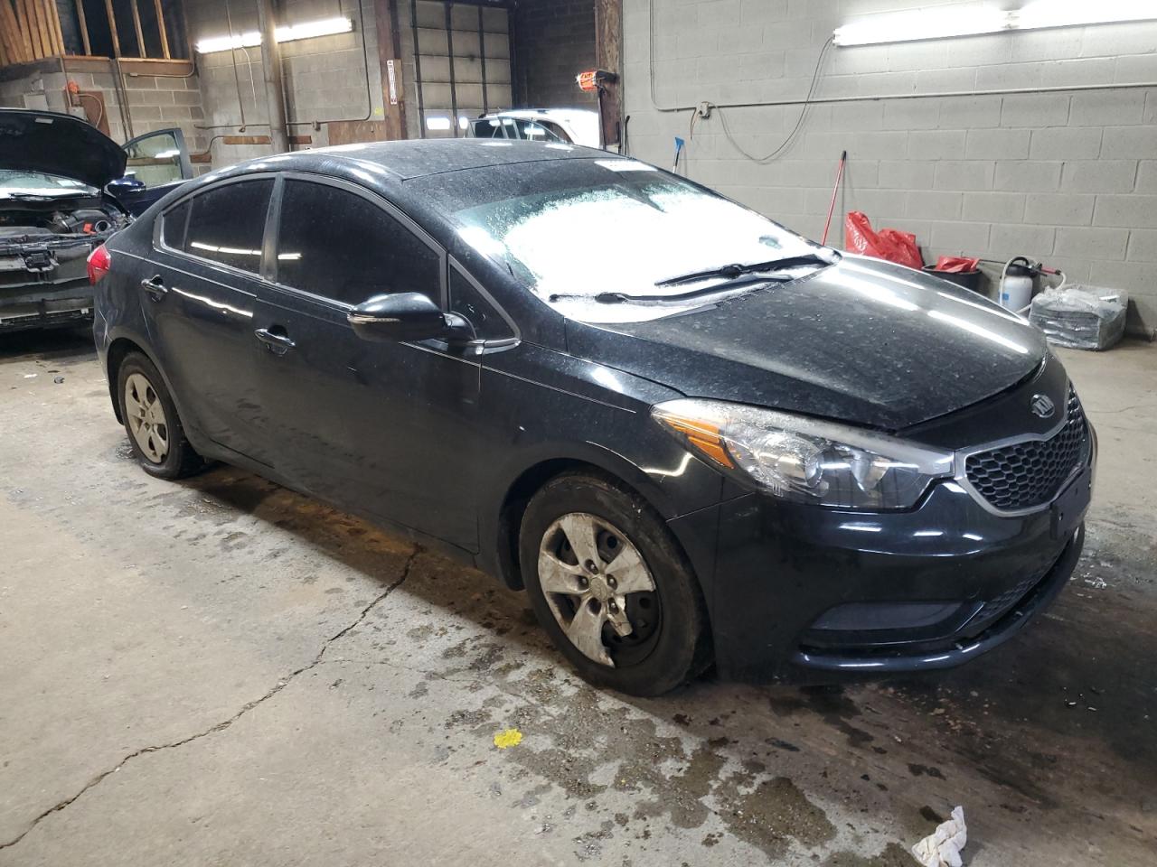 2016 Kia Forte - Image 4