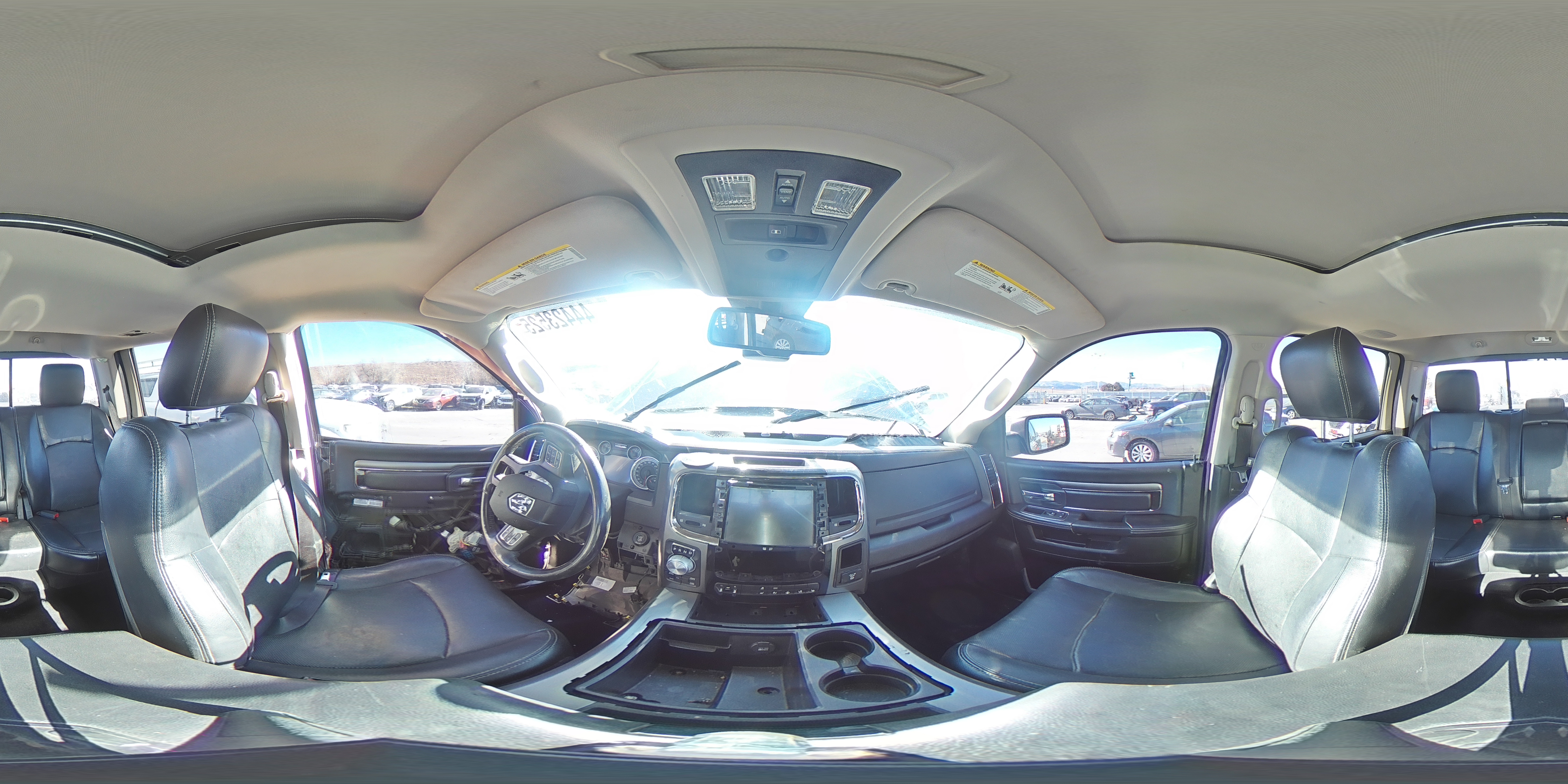2013 RAM 1500 - Image 15
