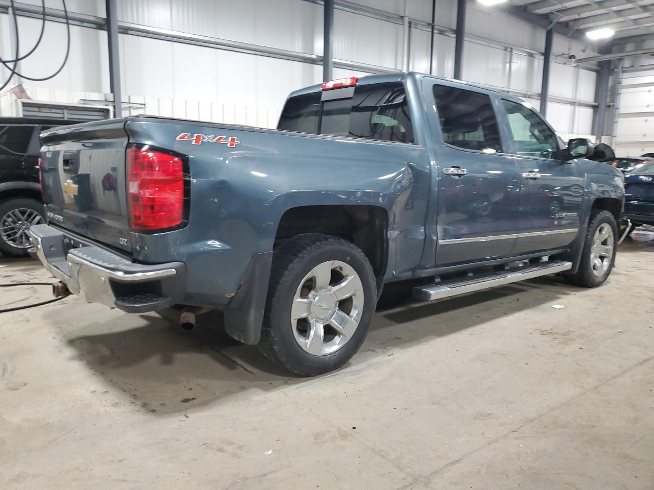 2014 Chevrolet Silverado - Image 3