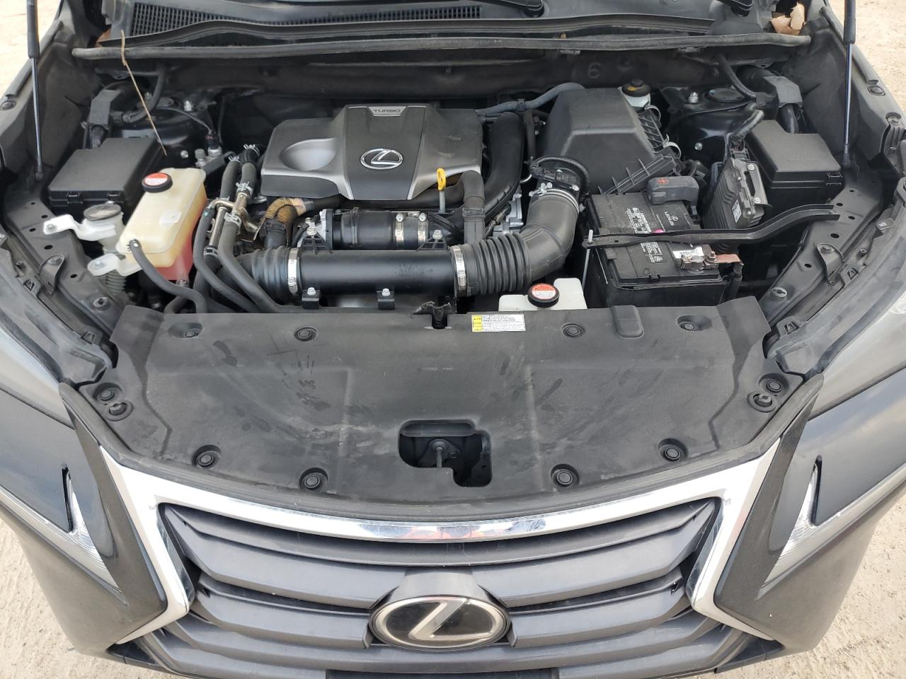 2015 Lexus NX - Image 12