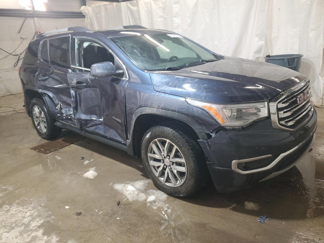 2018 GMC Acadia - Image 4