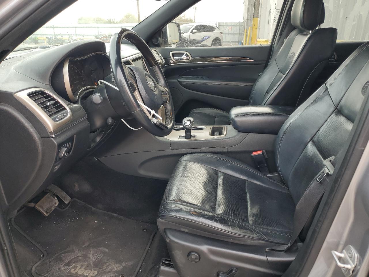 2014 Jeep Grand Cherokee - Image 7