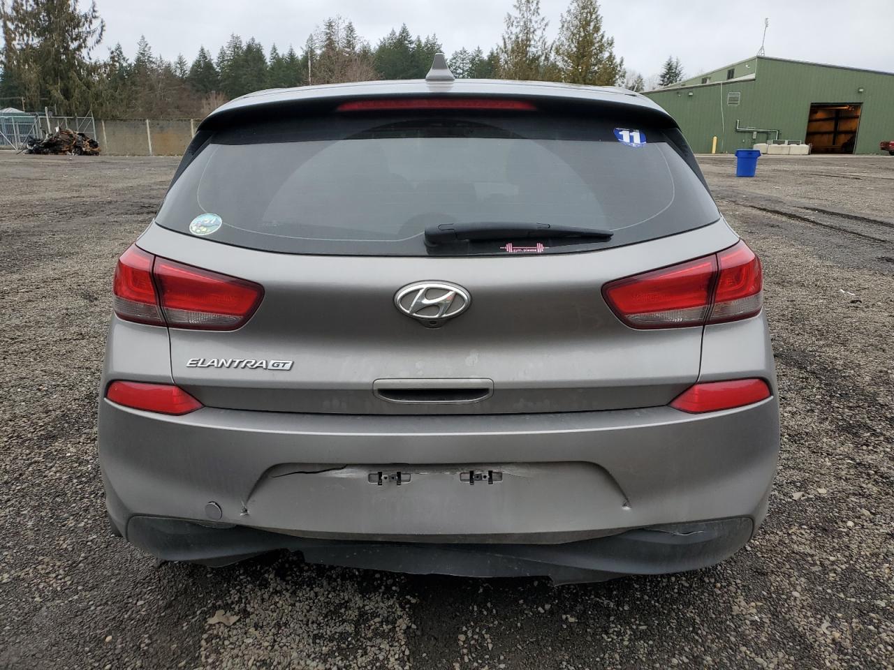 2020 Hyundai Elantra - Image 6