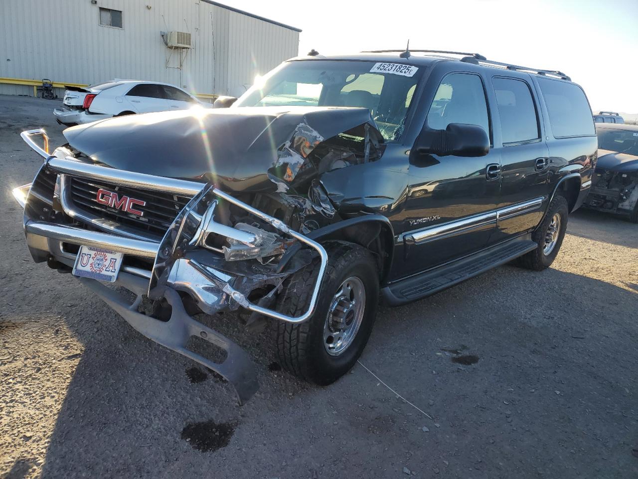 2003 GMC Yukon - Image 1