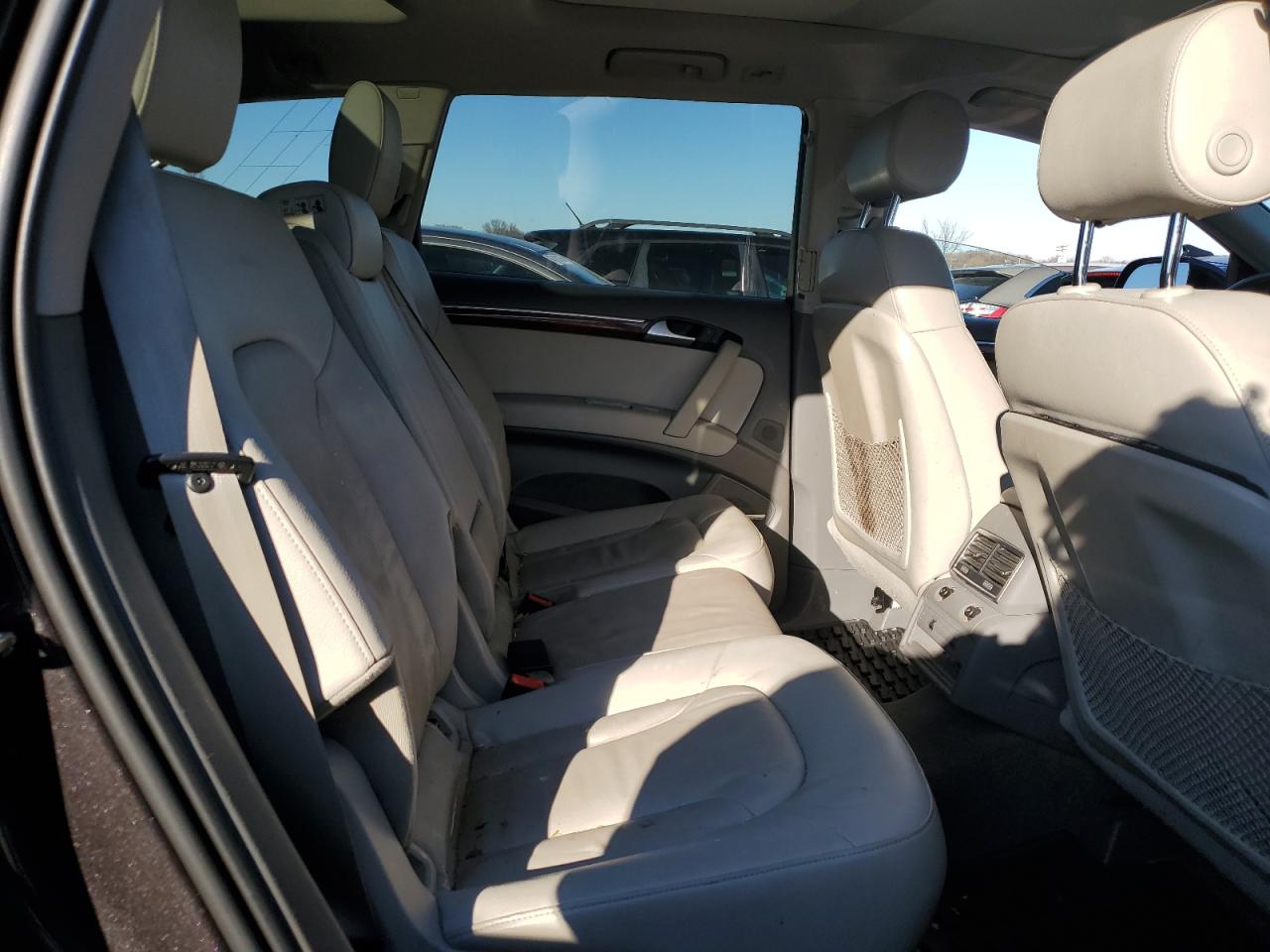 2014 Audi Q7 - Image 11