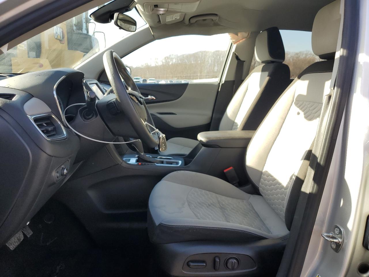 2020 Chevrolet Equinox - Image 7
