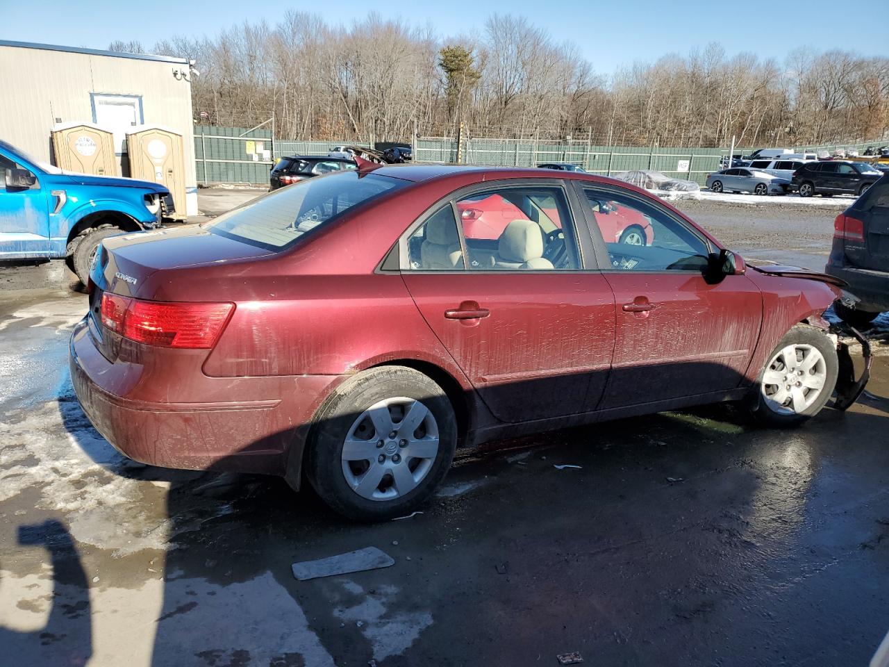2009 Hyundai Sonata - Image 3