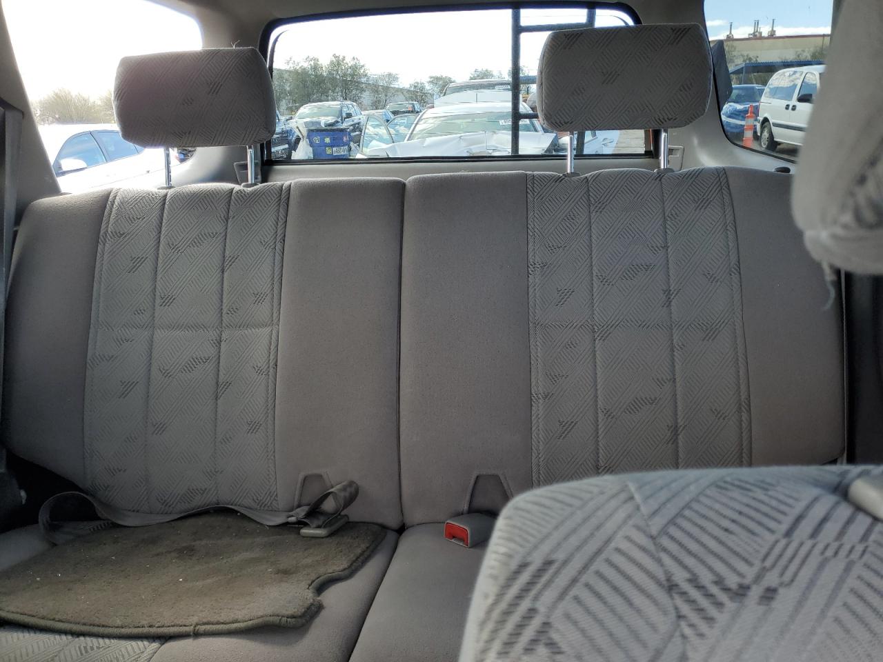 2002 Toyota 4Runner - Image 10