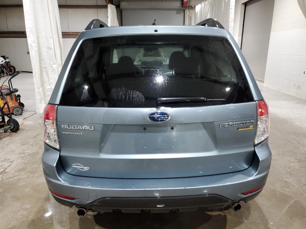 2010 Subaru Forester - Image 6