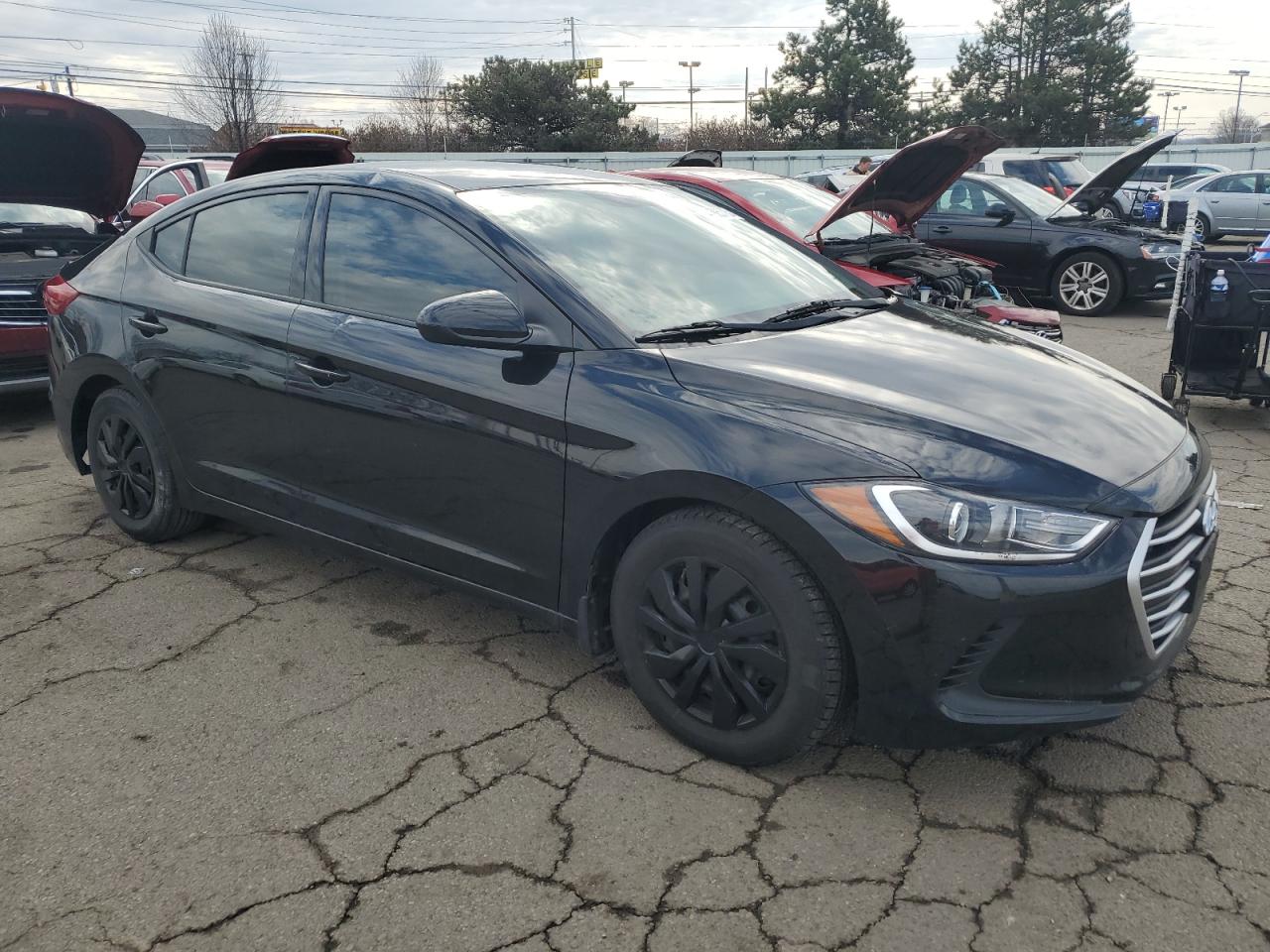2018 Hyundai Elantra - Image 4