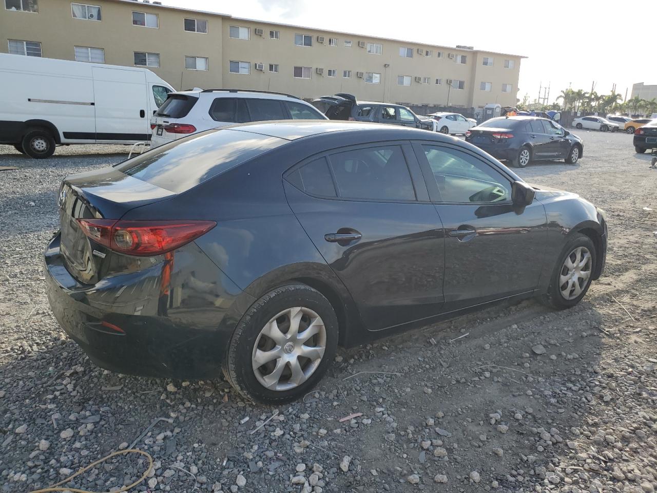 2015 Mazda 3 - Image 3