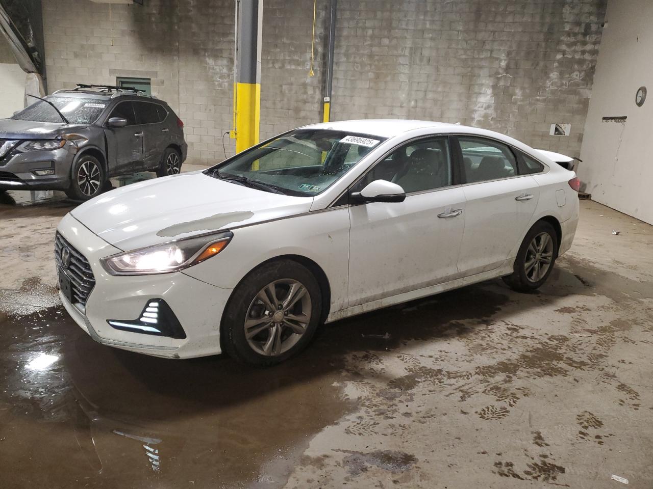 2018 Hyundai Sonata - Image 1