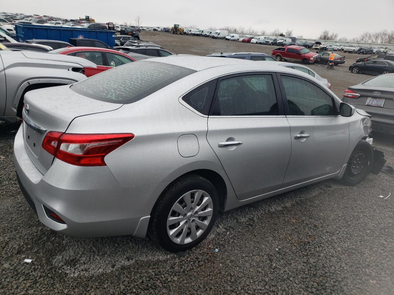 2019 Nissan Sentra - Image 3