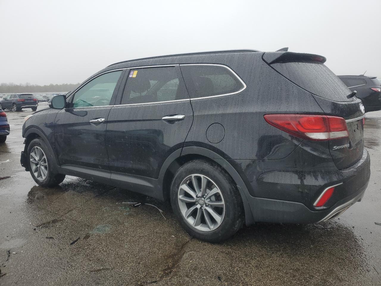 2017 Hyundai Santa Fe - Image 2