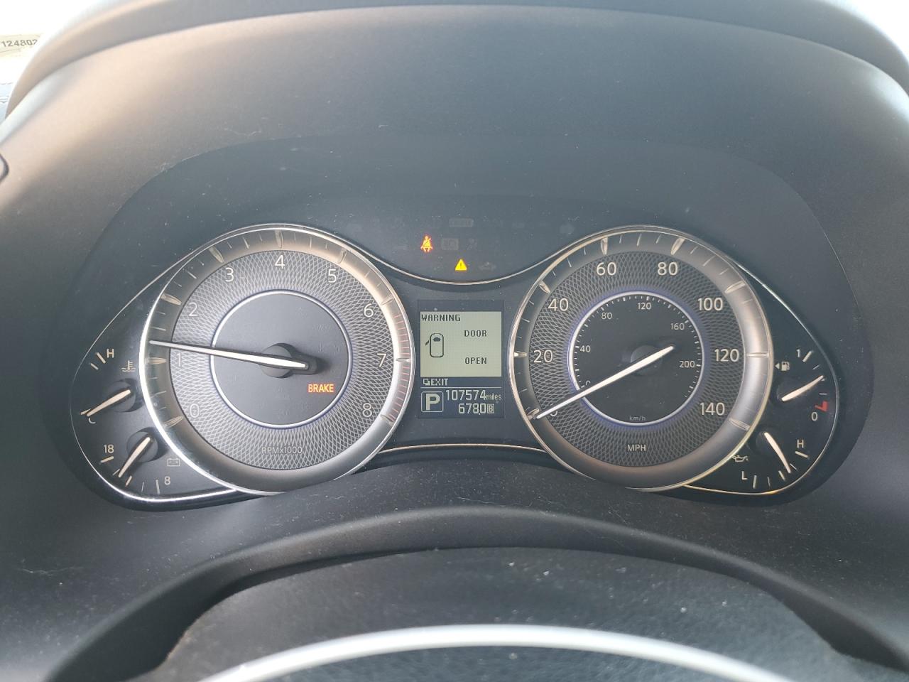 2018 Infiniti QX80 - Image 9