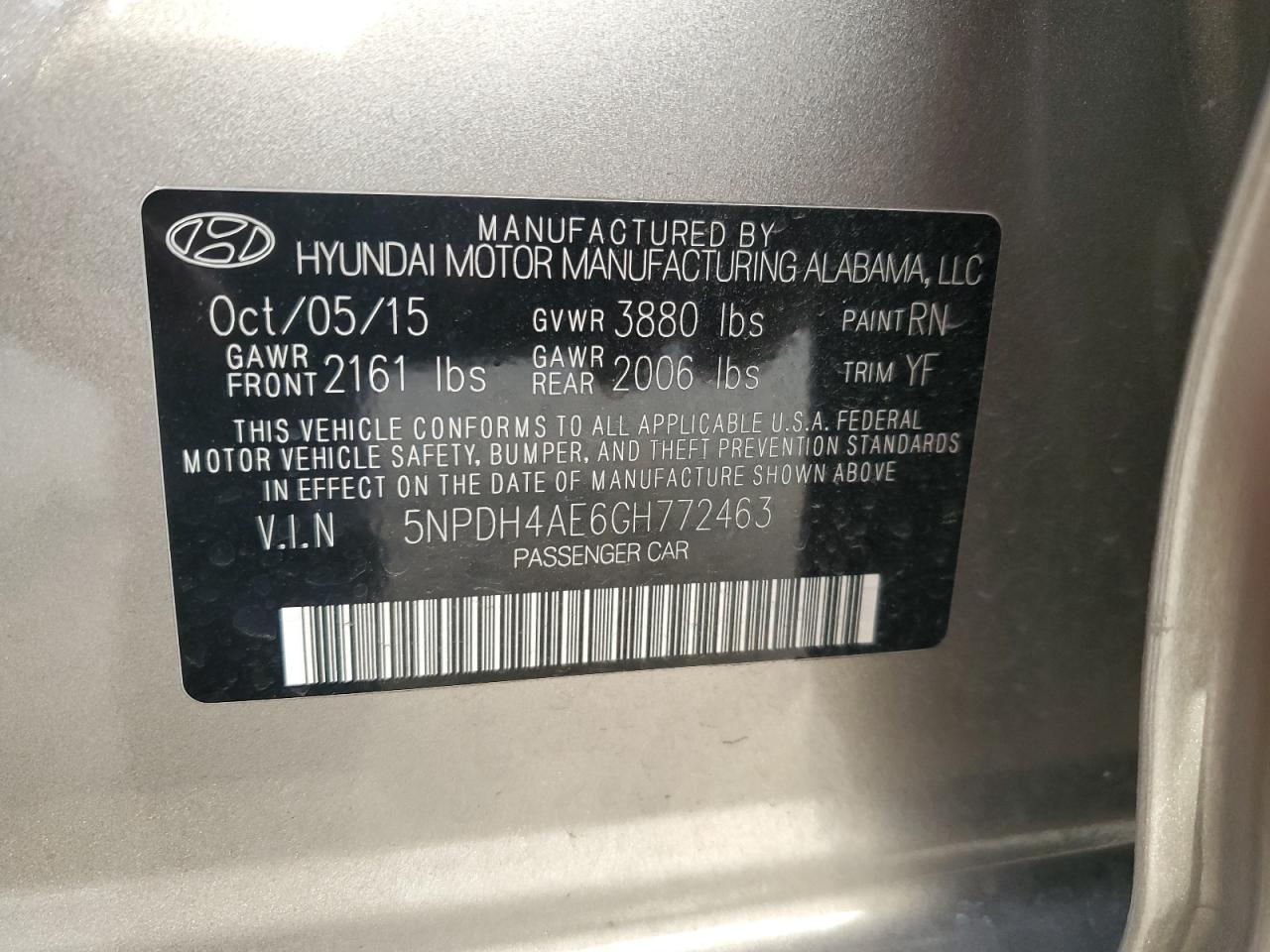 2016 Hyundai Elantra - Image 12