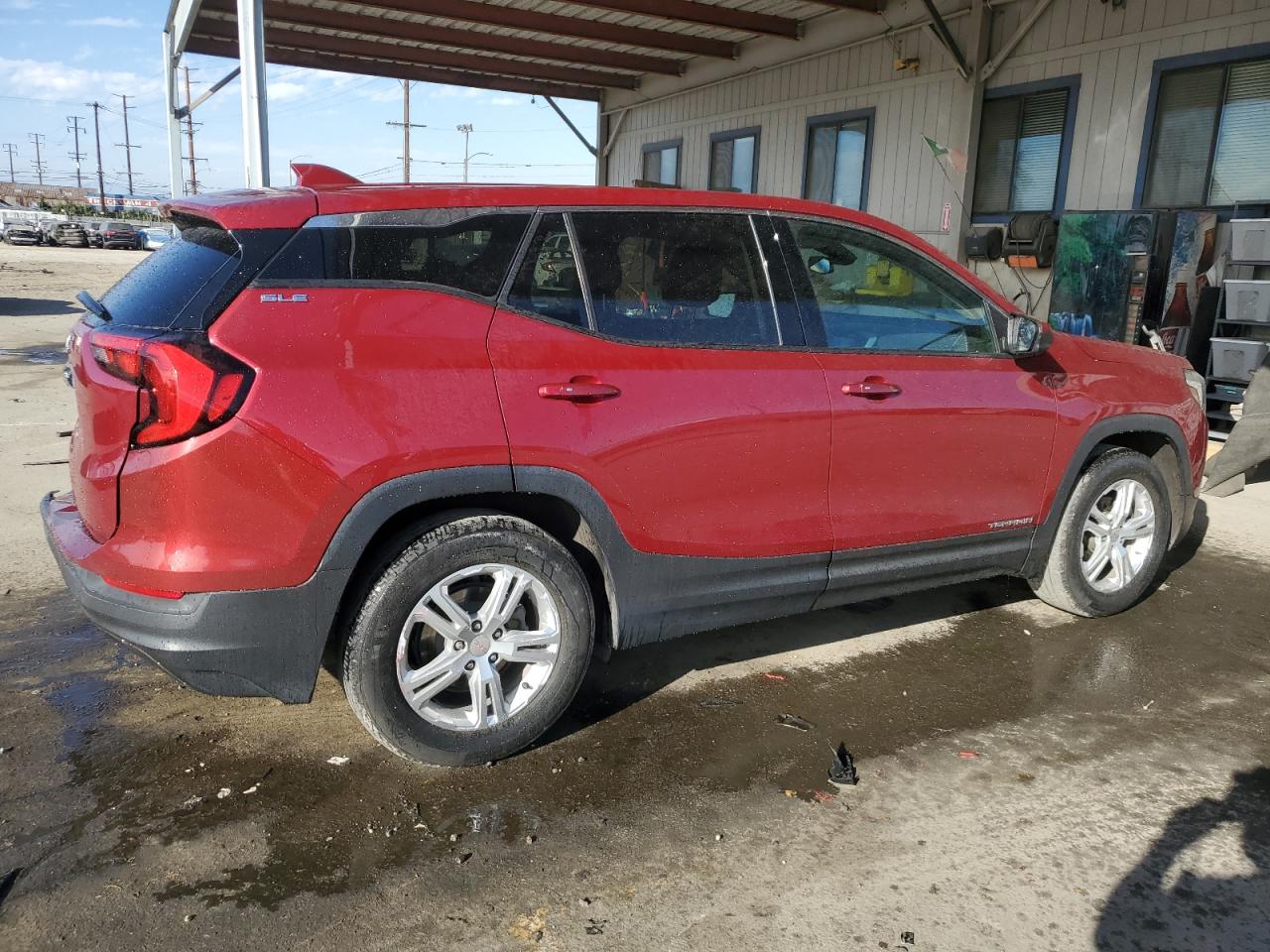 2020 GMC Terrain - Image 3